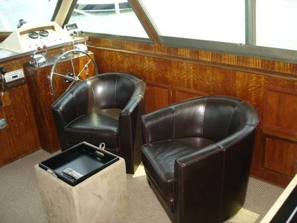 Slide: The Image of Hatteras 38 Sport Fisherman 1972 - 4
