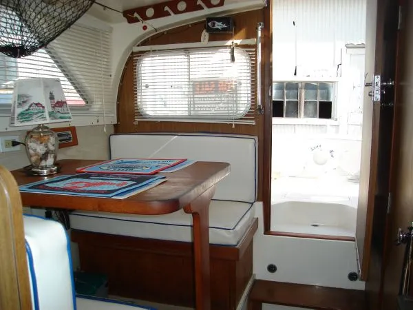 Slide: The Image of Bertram 28 Sport Fisherman 1977 - 10