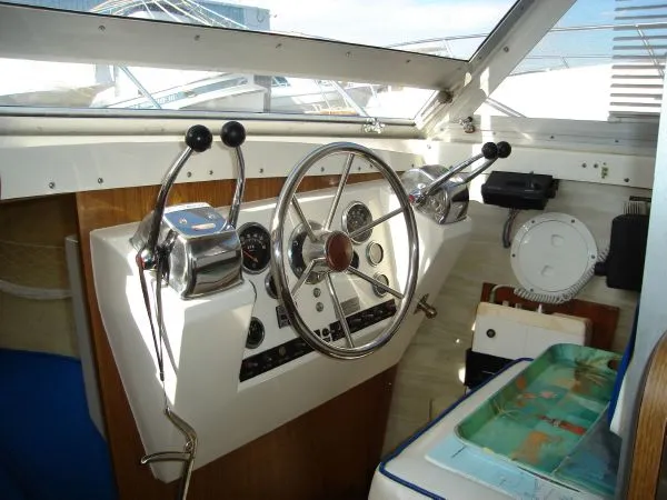 Slide: The Image of Bertram 28 Sport Fisherman 1977 - 7