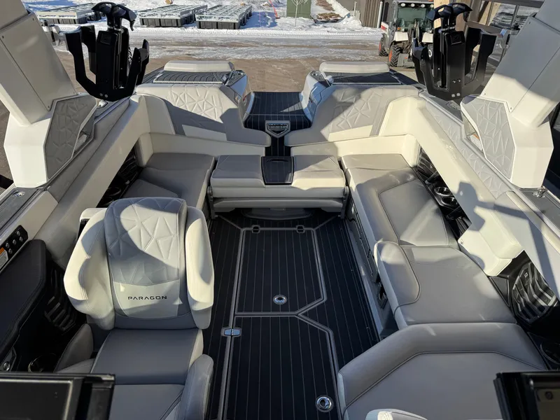 Slide: The Image of Nautique Super Air Nautique G23 Paragon 2022 - 10