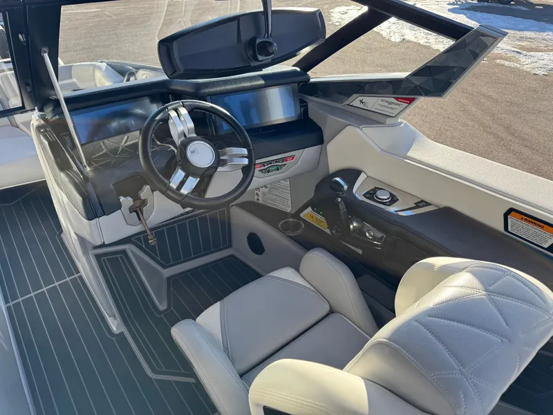 Slide: The Image of Nautique Super Air Nautique G23 Paragon 2022 - 11