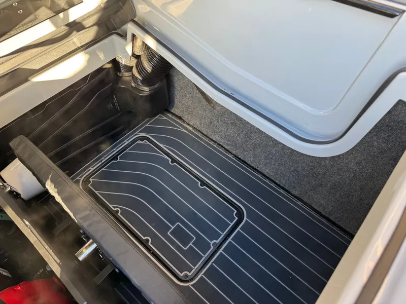 Slide: The Image of Nautique Super Air Nautique G23 Paragon 2022 - 18