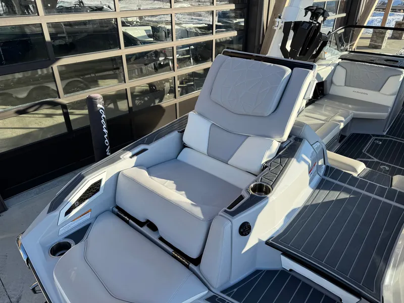 Slide: The Image of Nautique Super Air Nautique G23 Paragon 2022 - 9