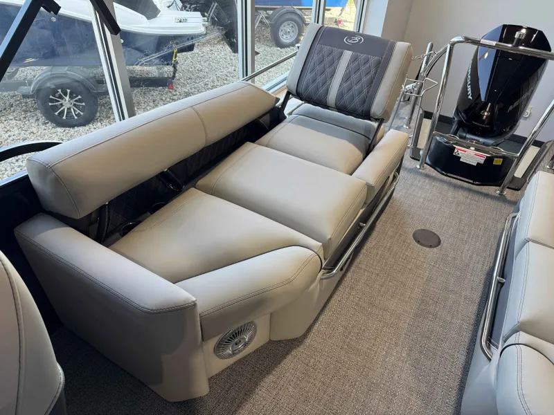 Slide: The Image of Barletta LUSSO L23M/TT 2025 - 15