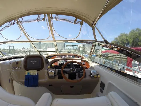 Slide: The Image of Sea Ray 380 Sundancer 2000 - 9