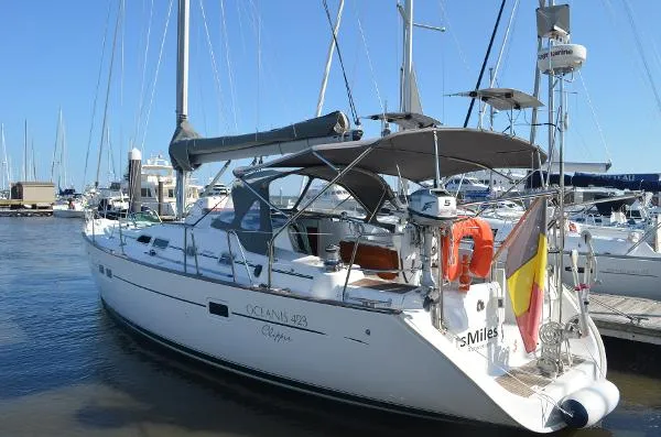 Slide: The Image of Beneteau 423 2003 - 0
