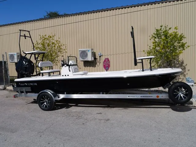 Slide: The Image of Spyder FX19 Vapor 2026 - 14