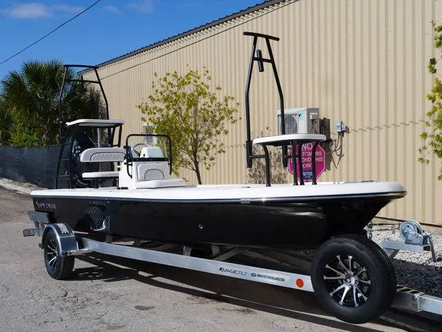 Slide: The Image of Spyder FX19 Vapor 2026 - 5