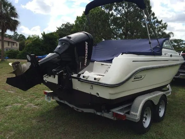 Slide: The Image of Boston Whaler 180 Ventura 2006 - 3
