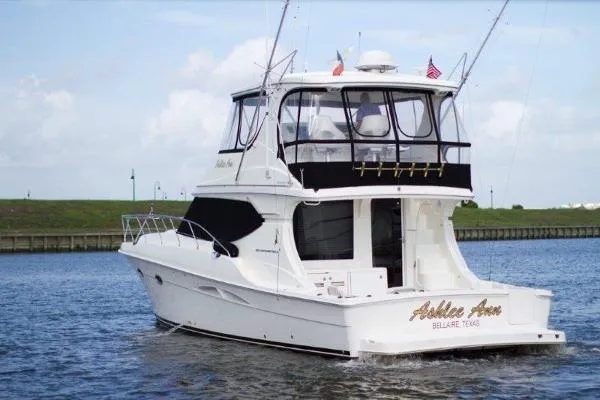 Slide: The Image of Silverton 50 Flybridge 2006 - 8