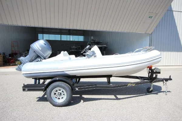 Slide: The Image of Zodiac Yachtline 420 DL NEO 60hp In Stock 2015 - 2