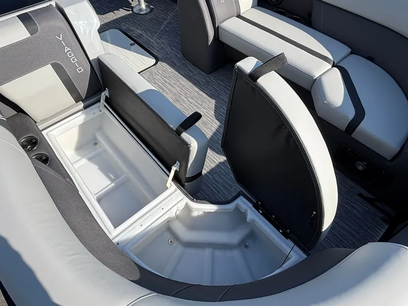 Slide: The Image of Viaggio X22Q 2026 - 11