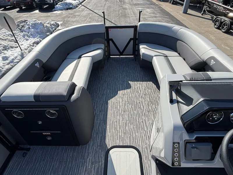 Slide: The Image of Viaggio X22Q 2026 - 14