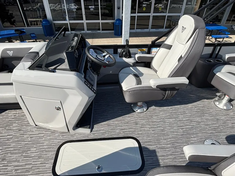 Slide: The Image of Viaggio X22Q 2026 - 19