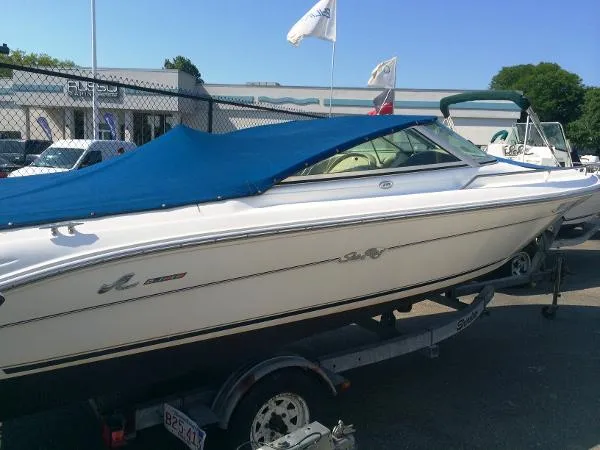 Slide: The Image of Sea Ray 210 Signature with Trailer 1996 - 0