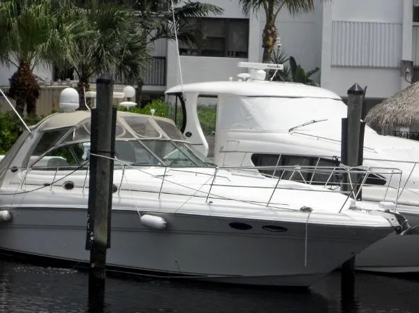 Slide: The Image of Sea Ray 410 Sundancer 2001 - 1