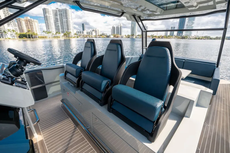 Slide: The Image of De Antonio D36 OPEN 2025 - 25