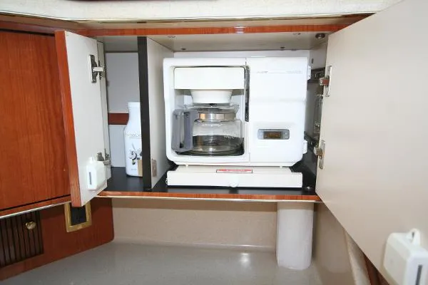 Slide: The Image of Sea Ray 380 Aft Cabin Cruiser 2001 - 7