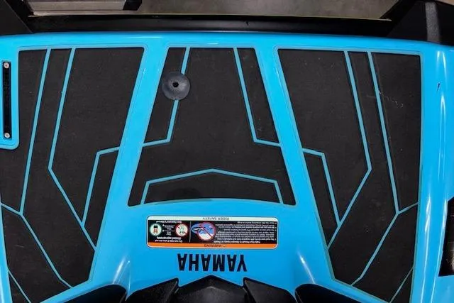 Slide: The Image of Blue and black deck of 2022 Yamaha WaveRunner JetBlaster with safety label. - 21