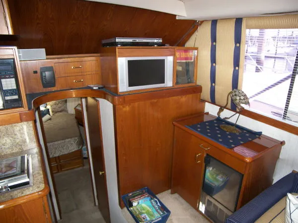 Slide: The Image of Ocean Yachts 38 Super Sport 1989 - 10