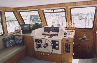 Slide: The Image of Gibson 41 Houseboat II 2000 - 5