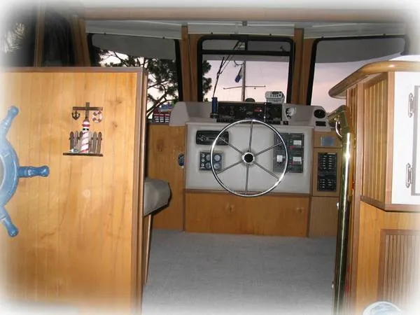 Slide: The Image of Gibson 41 Houseboat II 2000 - 6