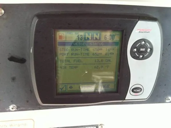 Slide: The Image of Boston Whaler 270 Outrage 2005 - 4