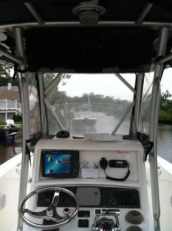 Slide: The Image of Boston Whaler 270 Outrage 2005 - 5
