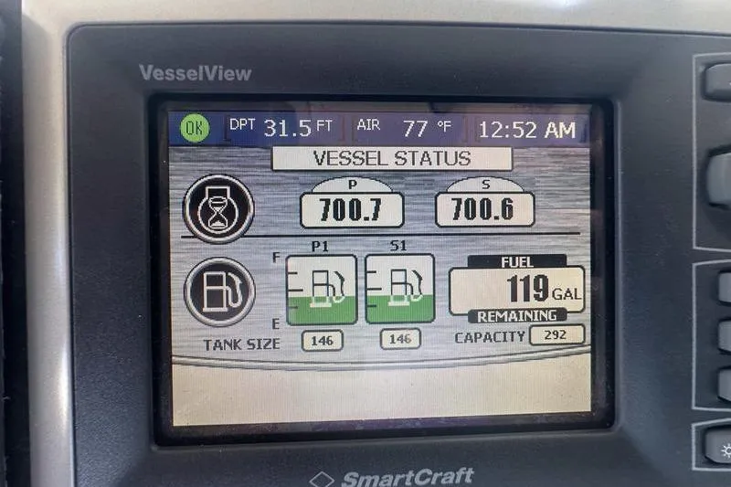 Slide: The Image of VesselView display showing Sea Ray 450 Sundancer's fuel status and engine parameters. - 21