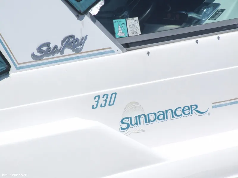 Slide: The Image of Sea Ray 330 1994 - 5