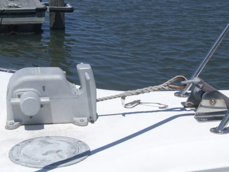 Slide: The Image of Sea Ray 330 1994 - 6