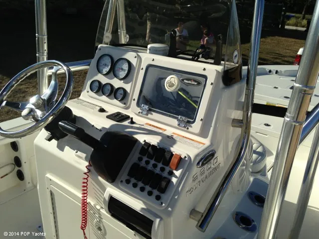 Slide: The Image of NauticStar 220 Tournament Center Console 2009 - 11