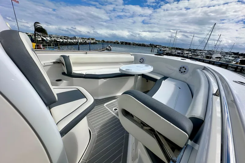 Slide: The Image of Blue livewell interior of 2019 Tidewater 252 CC Adventure boat. - 35