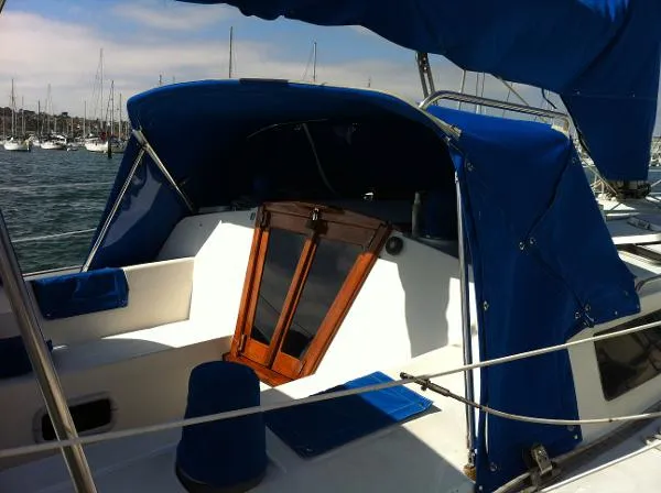 Slide: The Image of Catalina 42 Two Cabin Layout 1992 - 11