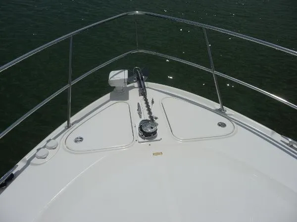 Slide: The Image of Sea Ray 42 Sundancer 2004 - 7