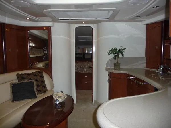 Slide: The Image of Sea Ray 42 Sundancer 2004 - 8