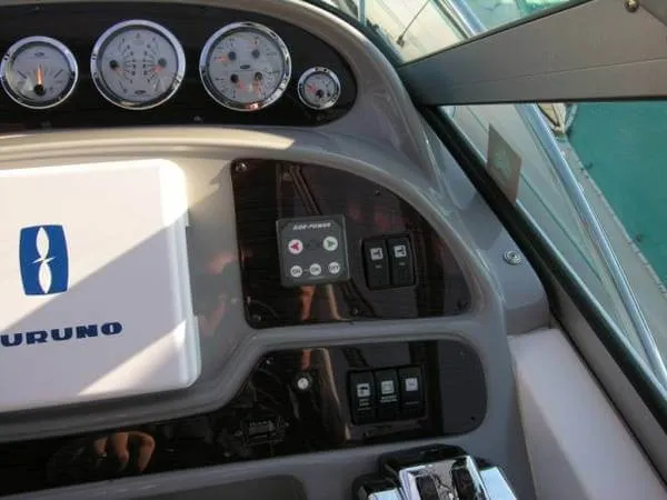 Slide: The Image of Chaparral 330 Signature 2004 - 10