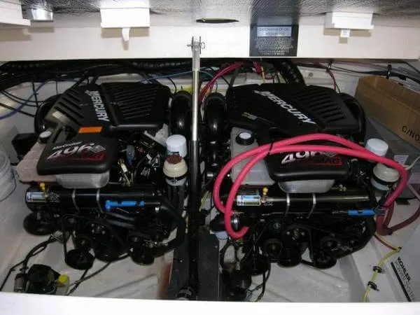 Slide: The Image of Chaparral 330 Signature 2004 - 4