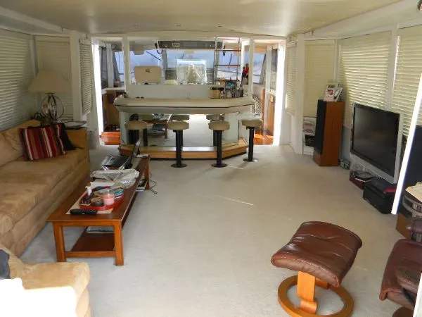 Slide: The Image of Chris-Craft 68 Roamer BR3771 1973 - 3
