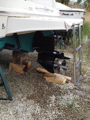 Slide: The Image of Sea Ray 240 Sundancer 2000 - 4