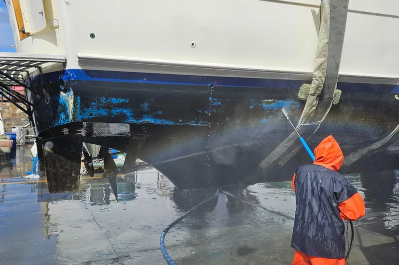 Slide: The Image of Pilothouse of 1976 Hatteras 48 Long Range Cruiser with ocean view. - 30