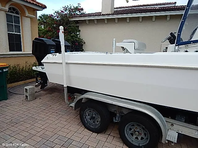 Slide: The Image of Wellcraft Scarab 26 Sport 1999 - 10