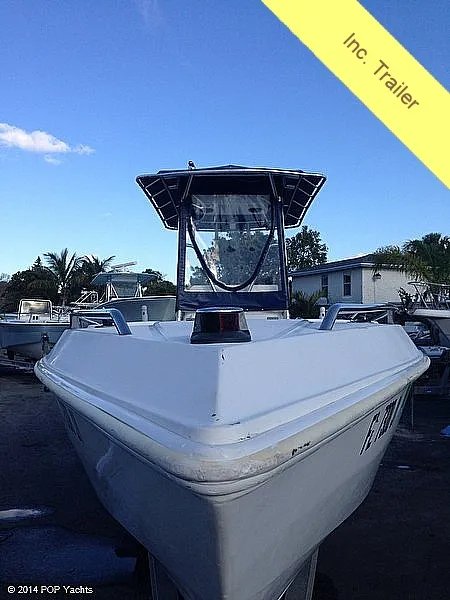 Slide: The Image of Wellcraft Scarab 26 Sport 1999 - 5