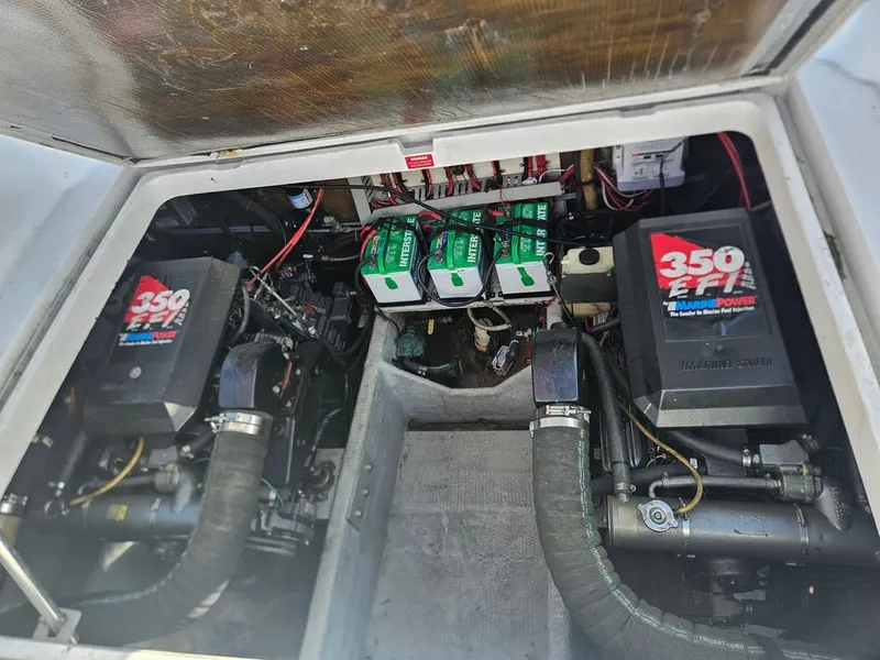 Slide: The Image of Mainship 31 Sedan Bridge 1994 - 13