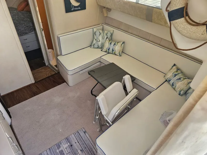 Slide: The Image of Mainship 31 Sedan Bridge 1994 - 7