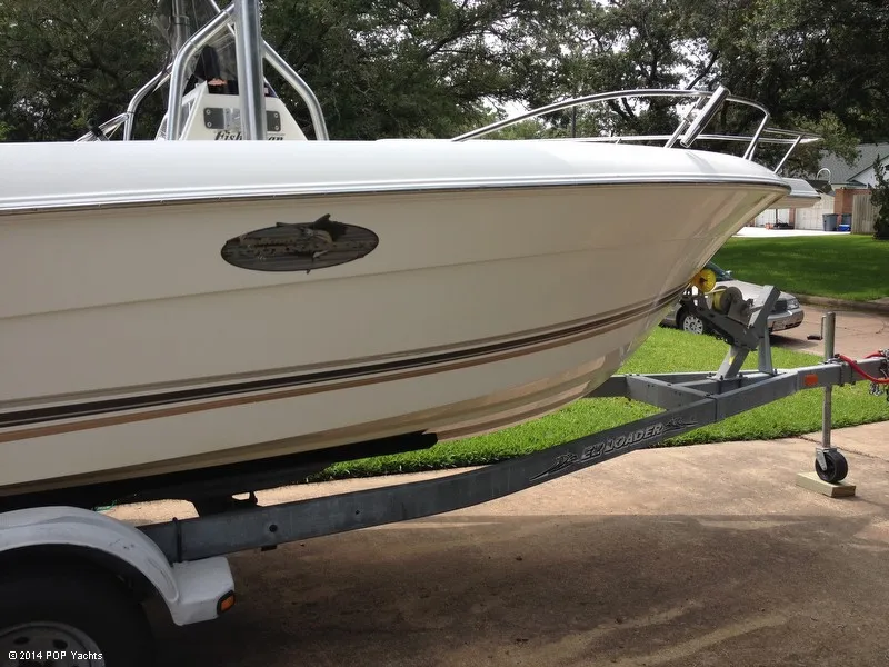 Slide: The Image of Wellcraft 210 Fisherman 2002 - 8