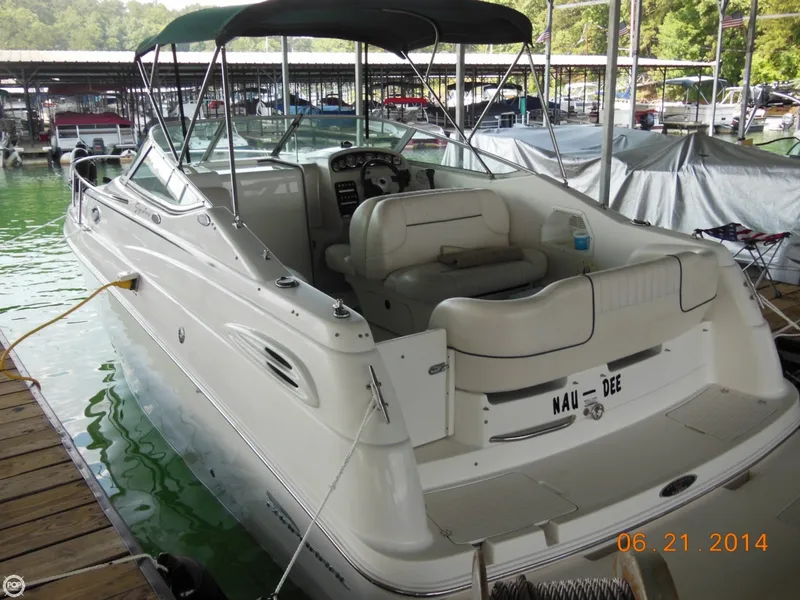 Slide: The Image of Chaparral 240 Signature Cruiser 2001 - 2
