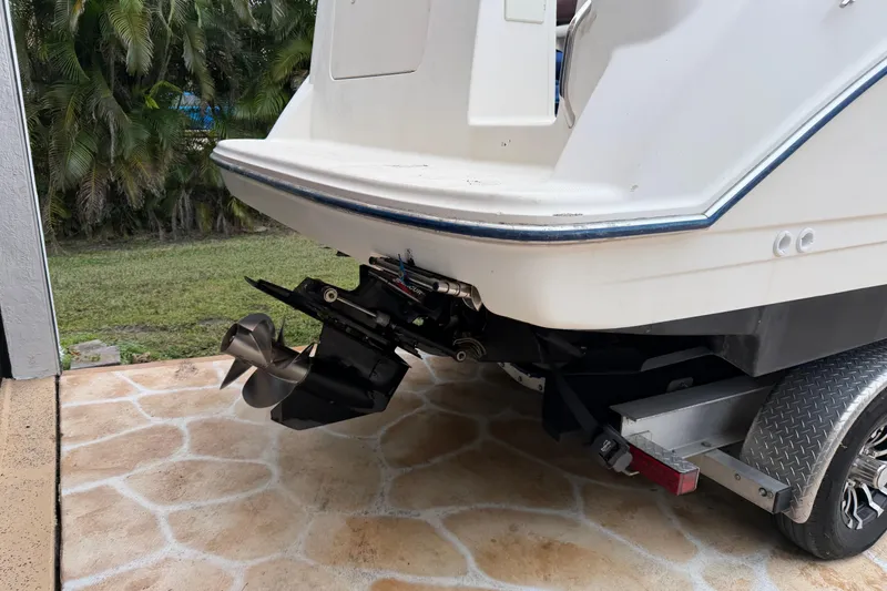 Slide: The Image of 2003 Bayliner 2855 Ciera boat on trailer under clear blue sky. - 6