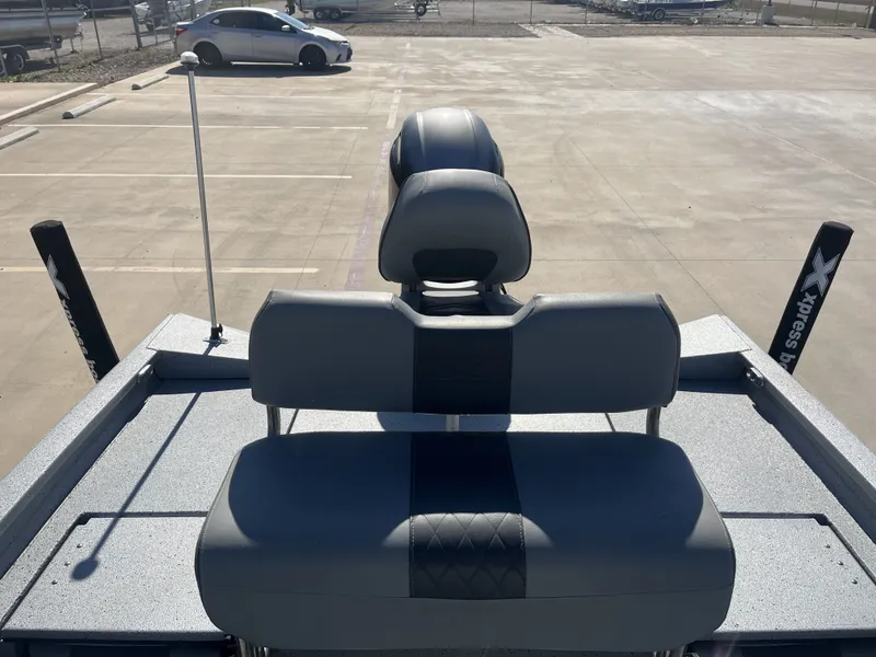 Slide: The Image of Xpress H20B Bay 2022 - 24