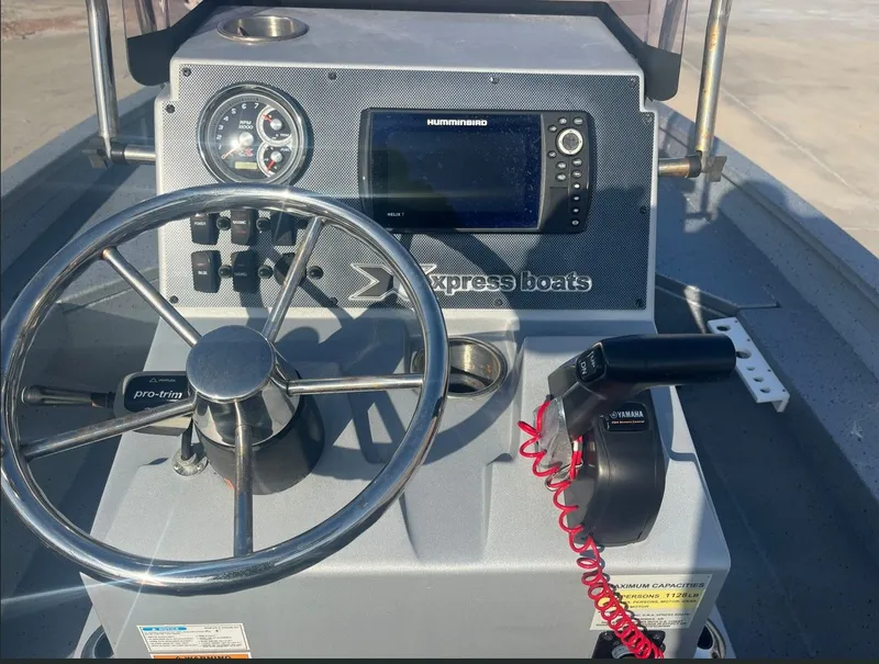 Slide: The Image of Xpress H20B Bay 2022 - 30